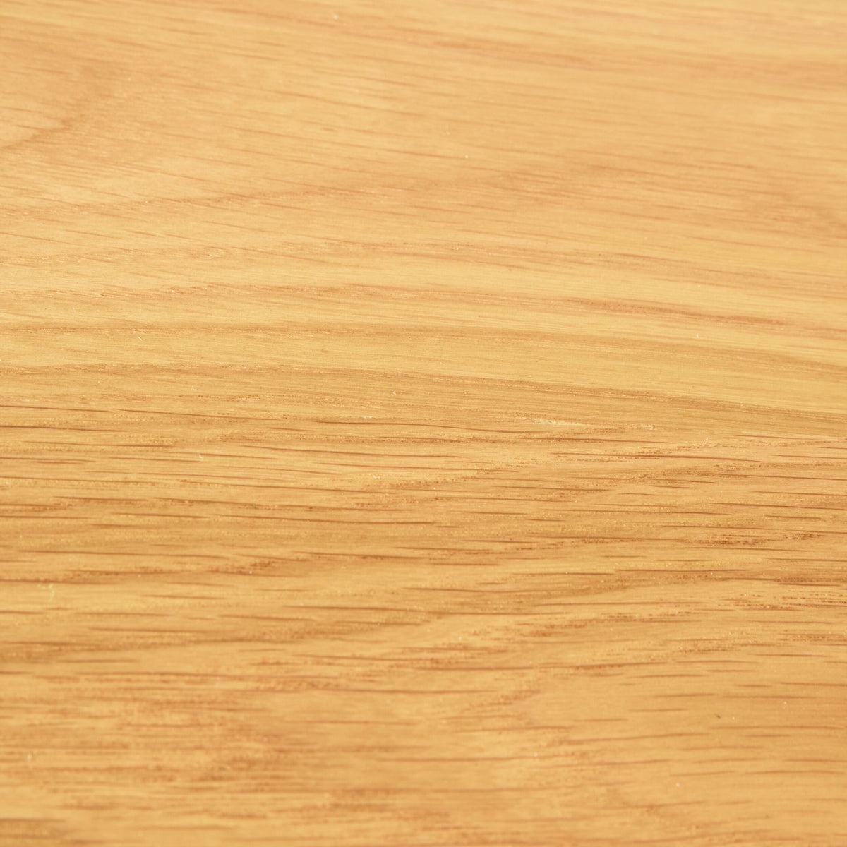Avalon Round Side Table Light Oak