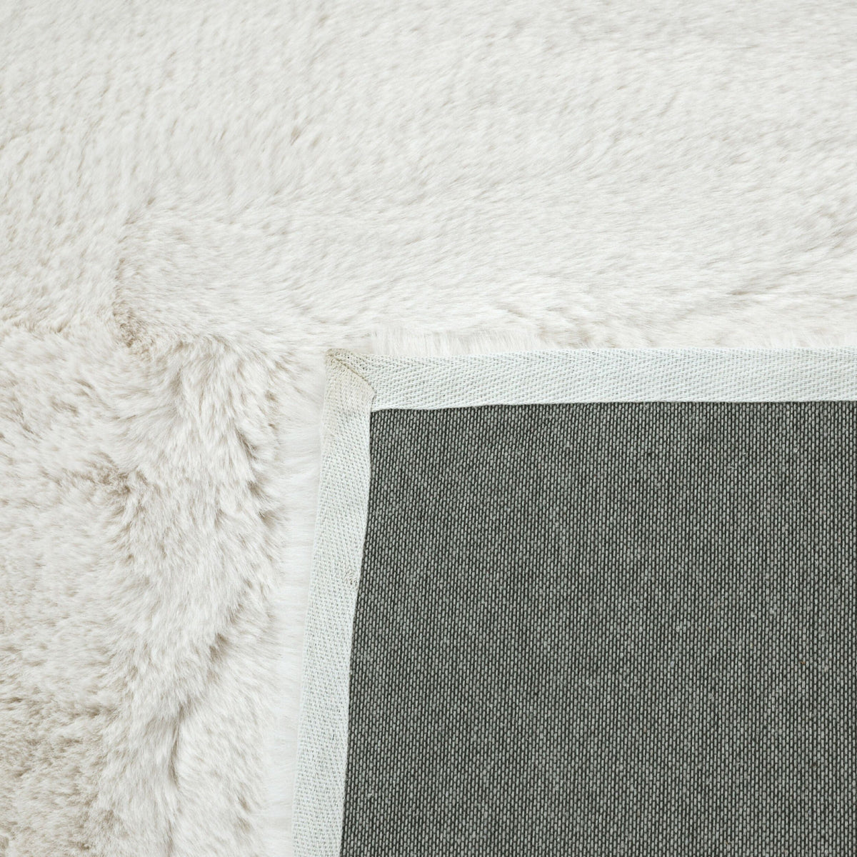 Faux Rabbit Fur Rug Ivory 150x240cm